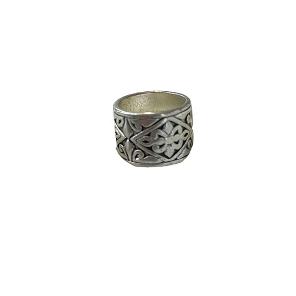 Celtic Knot Vintage Silver Tone Band Ring - Picture 1 of 7